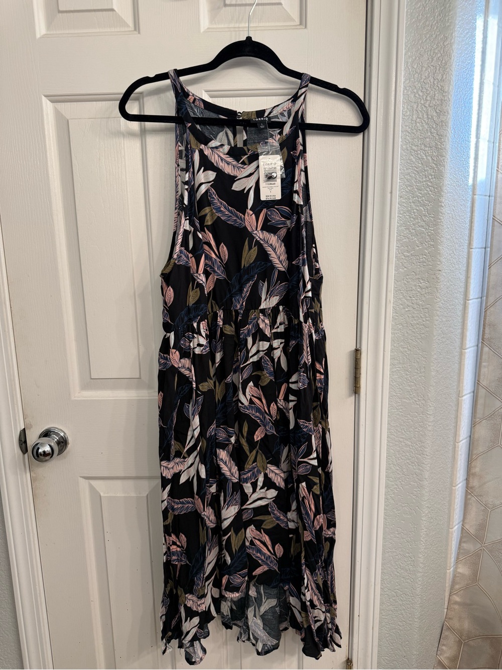torrid Black Maxi Dress with Pink, Blue & Olive Leaf Print